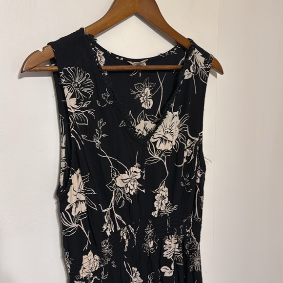 Lola P V Neck Floral Lace Trim Tank Dress Ruffle - Picture 3 of 11